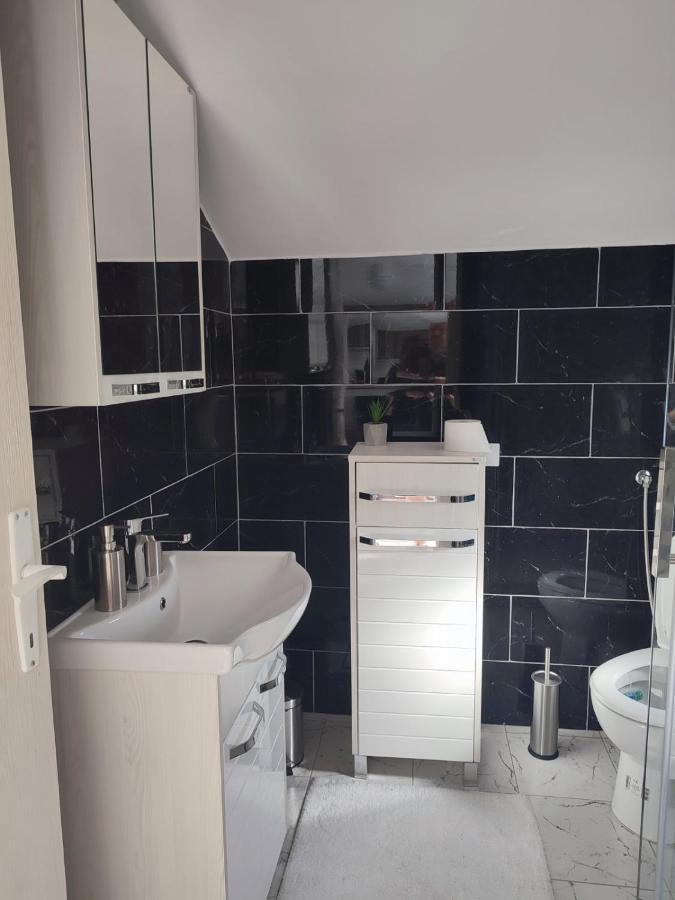 Apartman Flora Vrdnik Εξωτερικό φωτογραφία